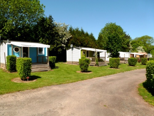 Mobilhomes pour 2 à 4 personnes Mobilhomes pour 2 à 4 personnes